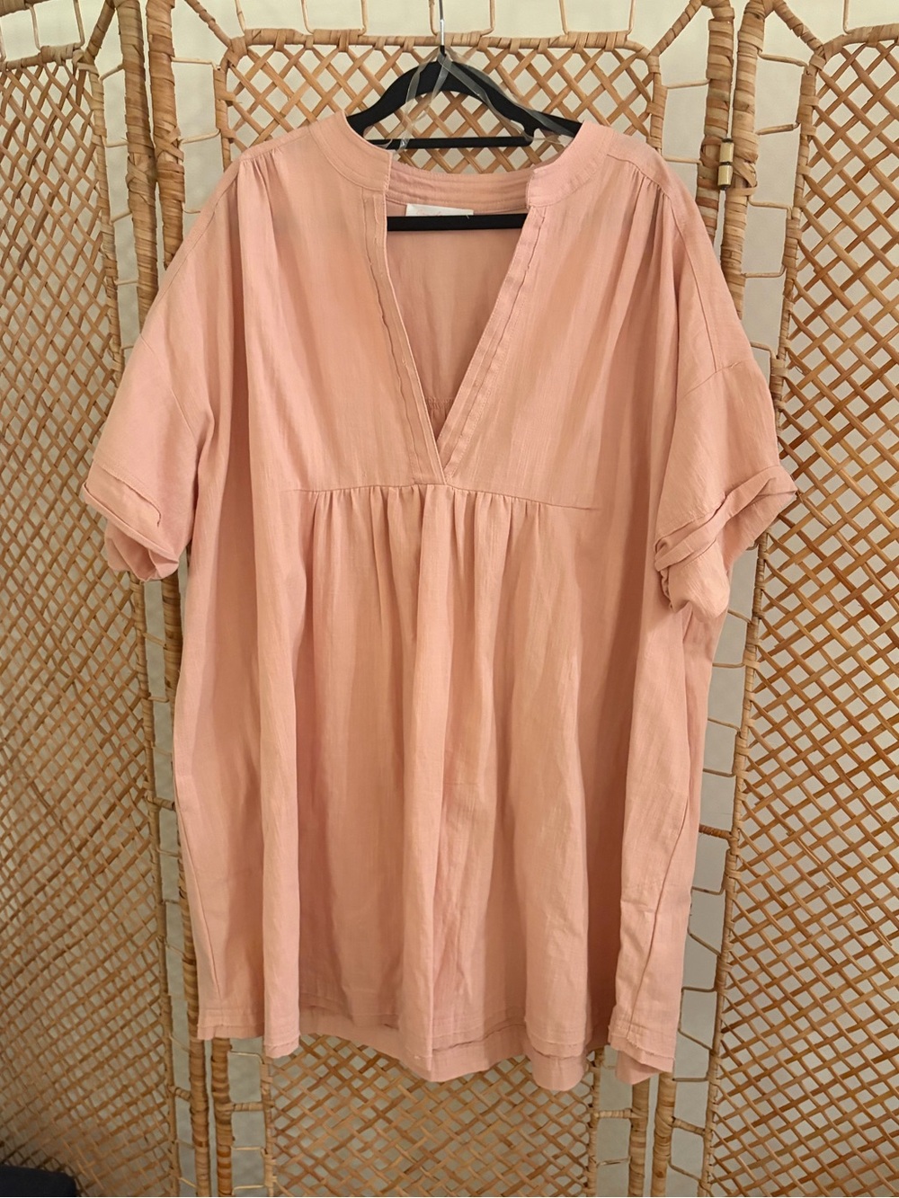 NWOT Women's V-Neck Short Sleeve Babydoll Dress in Dusty Pink
